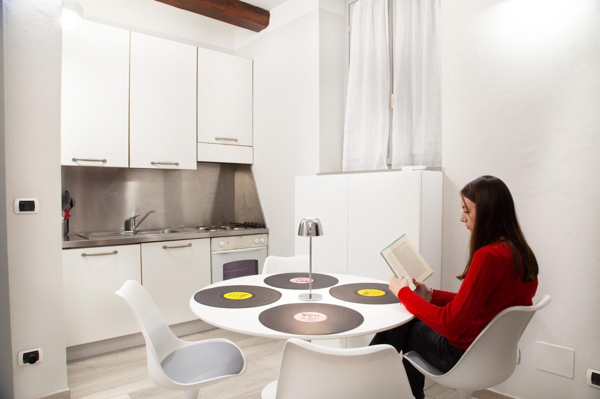 Appartement Rrrapido In Brera - Via Mercato Milaan
